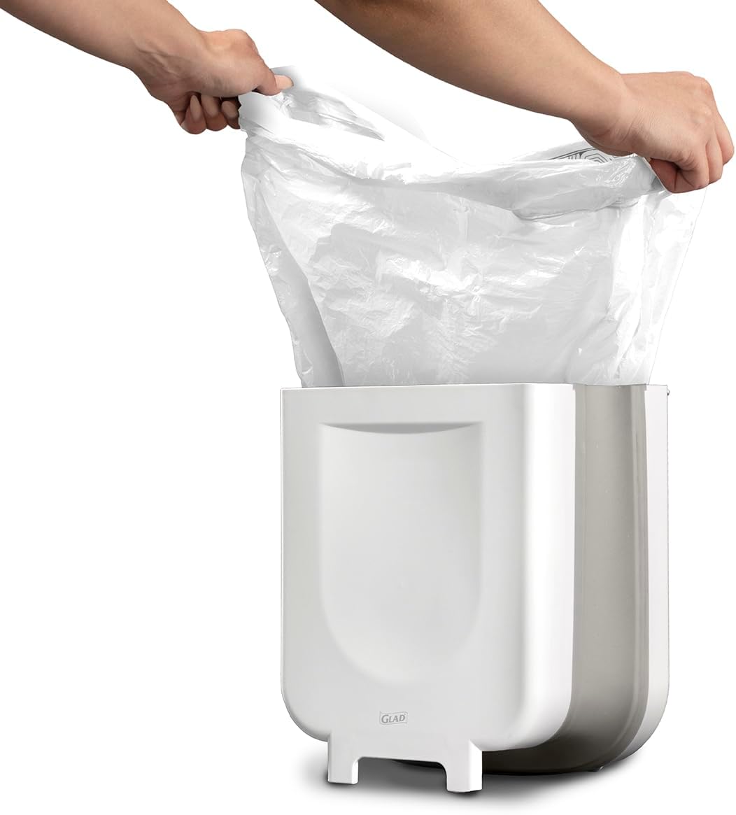 Roomate Collapsible Waste Bin | Compact Travel Trash Can limited storage