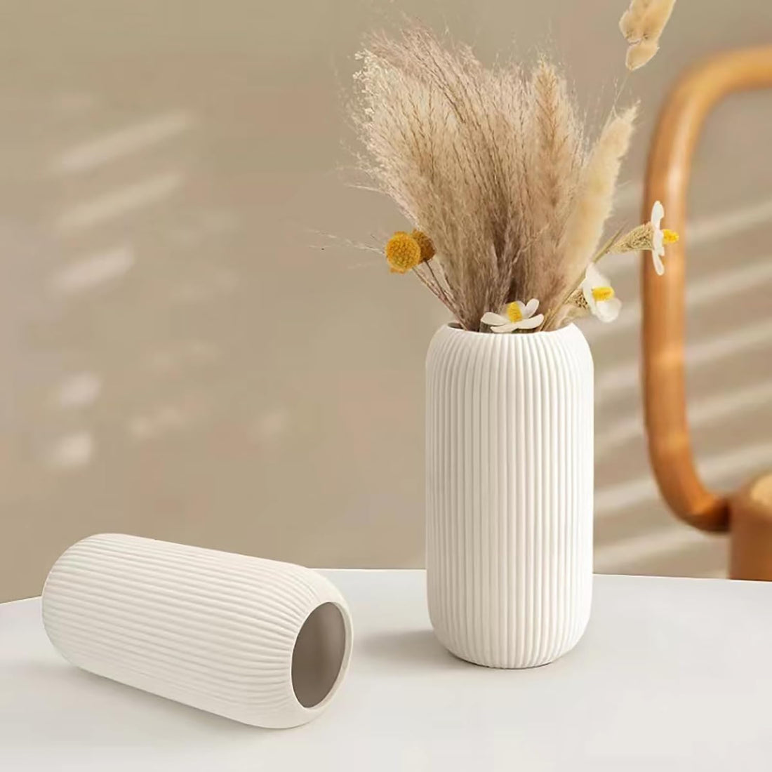 8-Inch White Ceramic Flower Vase – Modern Ribbed Textured Decorative