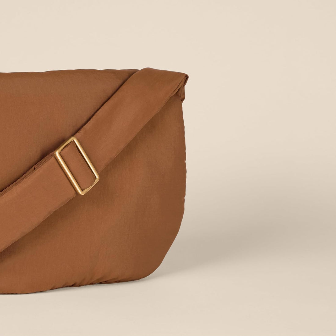 Essentials Women’s Nylon Crossbody Bag – Lightweight, Water-Resistant