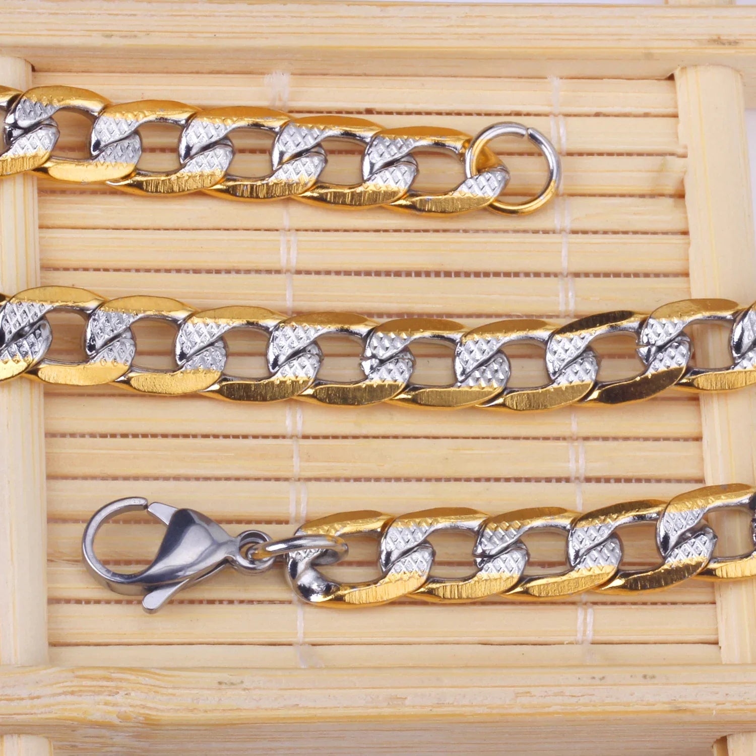 Luxurious Gold Plated Curb Link Cuban Chain Necklace for Men & Women