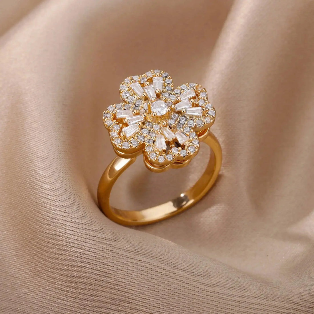 Lucky Four-Leaf Clover Magnetic Pendant Necklace & Ring Set - Heart Crafted Gifts