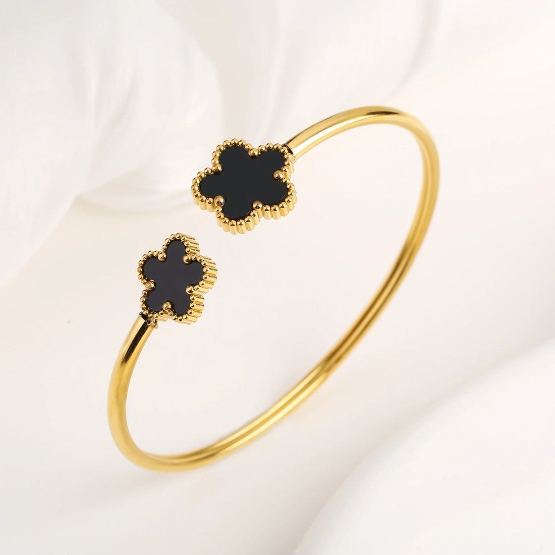 Simple Stainless Steel White Shell Five Leaf Flower Bangle Classic Clover Wrist