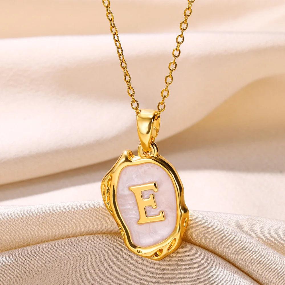 Drip Oil Initial Letter E Pendant Necklace: Gold Plated Jewelry
