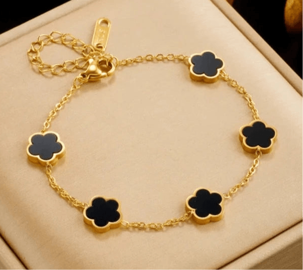 Five-Leaf Clover Bracelet