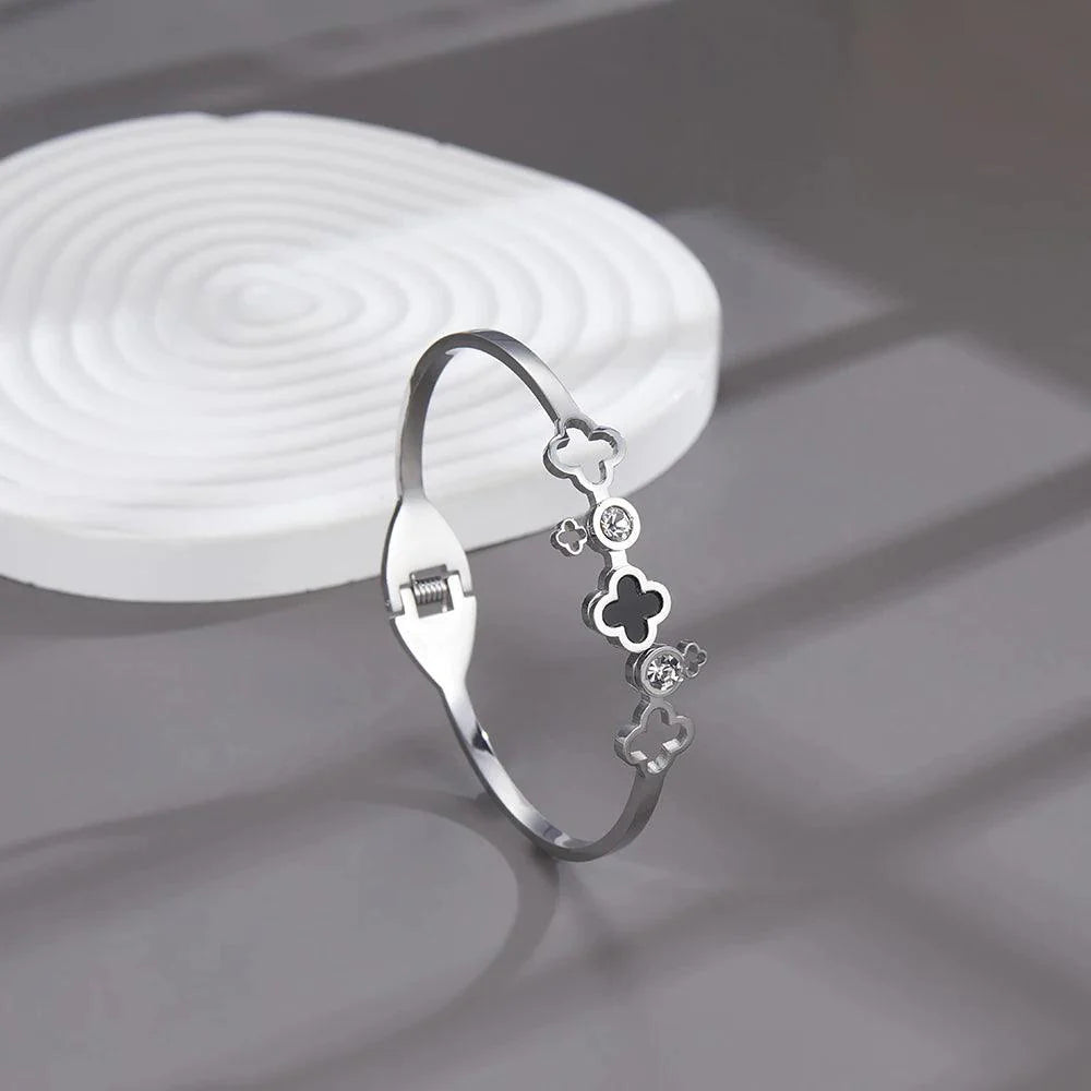 Four-Leaf Flower Bangles: Clover Bracelet - Heart Crafted Gifts